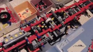 LEGO 9397 引擎與車架組合