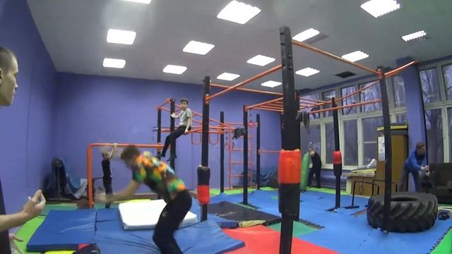 Воздушно-Силовые Элементы на Турнике 1-51 и Акробатические Связки на ПереКладине 2022. СКК "Вместе"