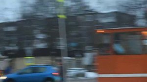 Школьник дерётся с троллейбусом/Турков Кирилл