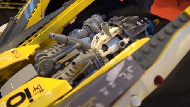 Custom LEGO Gaya Fleet Spaceships | Brick Birmingham 2016 смотреть онлайн