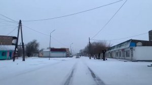 Центральная часть города Уштобе , улица Вокзальная
