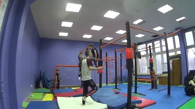 Воздушно-Силовые Элементы на Турнике 1-14 и Акробатические Связки на ПереКладине 2022. СКК "Вместе"