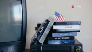 За что мы любим смотреть фильмы на VHS и DVD