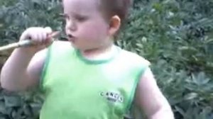 Шансон в исполнении блатного малыша.mp4