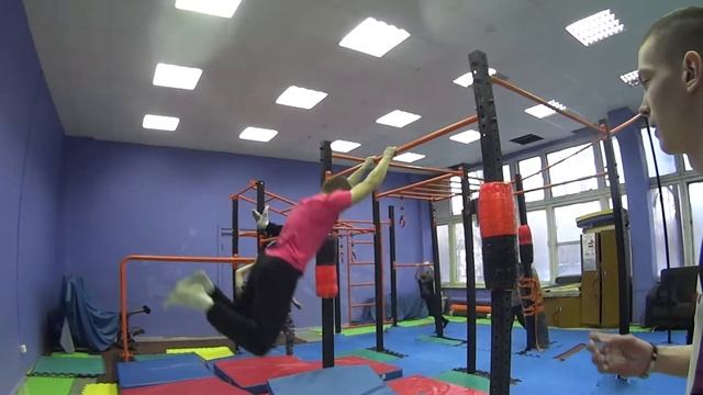 Воздушно-Силовые Элементы на Турнике 1-12 и Акробатические Связки на ПереКладине 2022. СКК "Вместе"