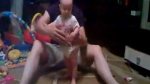 Как научить ребенка ходить самостоятельно?