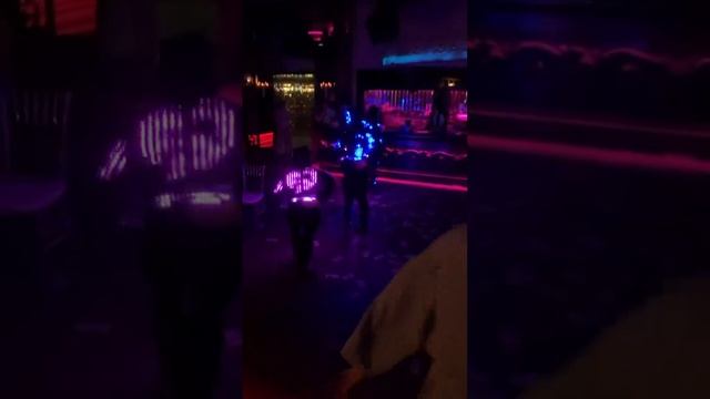 Современный, танцевальный шоу-номер подойдет на любой ваш праздник#корпоратив #шоу #шоунакорпоратив
