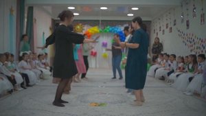 Игры с родителями. Ата-аналармен ойын. Балабакшада