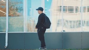 Социальный эксперимент: сколько человек дадут подростку сигарету?