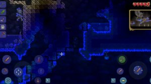 Золотой сундук в игре Terraria