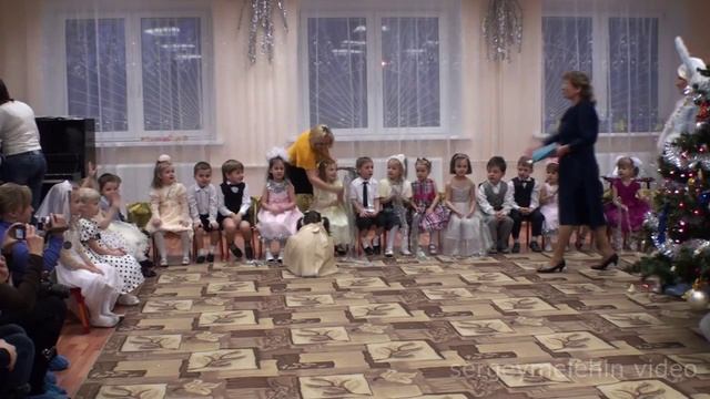 Новогодний Утренник в детском саду смотреть онлайн