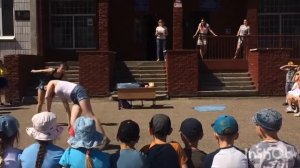 Танец для детей в лагере