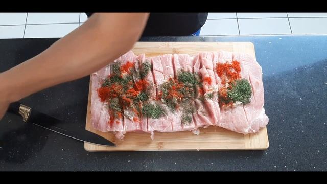 Простой но Очень Очень вкусный Мясной рулет. смотреть онлайн