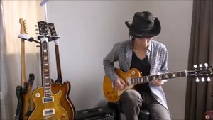 「Gibson Les Paul」vs「Tokai Love Rock」