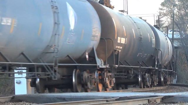 CSX: empty Ethanol train with 80 tank cars / Spartanburg to Laurens SC смотреть онлайн