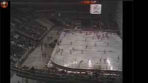 ХОККЕЙ  *Приз газеты ИЗВЕСТИЯ* 1989г   СССР -  Швеция  (С.Федоров,В.Каменский и др)