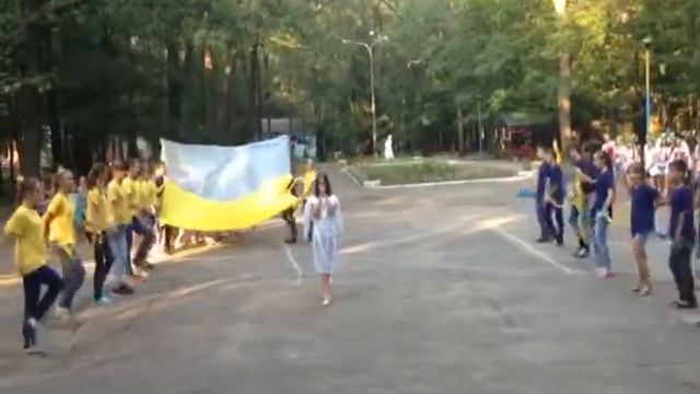 Pray for Ukraine 3смена 2отряд лагерь"факел"2014г смотреть онлайн