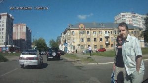 Пешеходы оборзели с детьми под машину Кострома