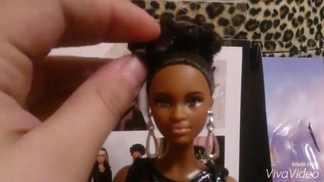 Обзор на куклу The#Barbie Look / Коллекционная????? WTF???? смотреть онлайн