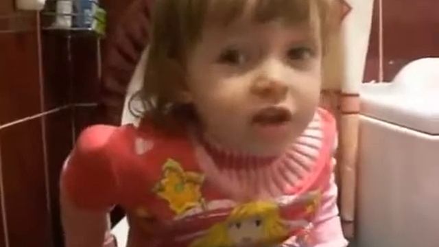 Почему то многие девочки в детстве поют именно эту песню смотреть онлайн