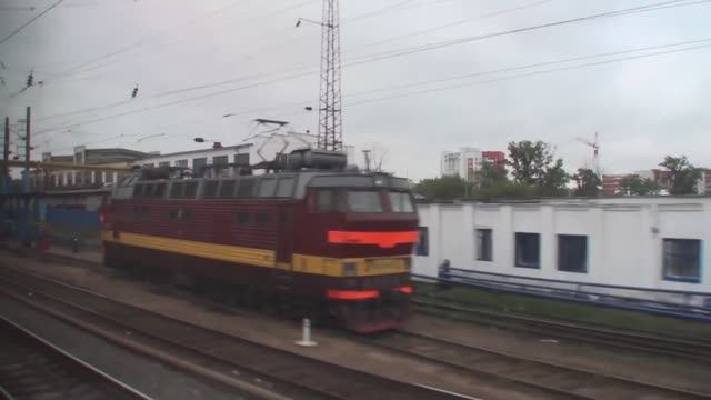 Вид из окна поезда прибытие в Нижний Новгород смотреть онлайн