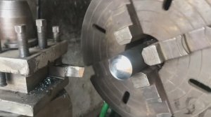 Восстановление заднего моста грузовика