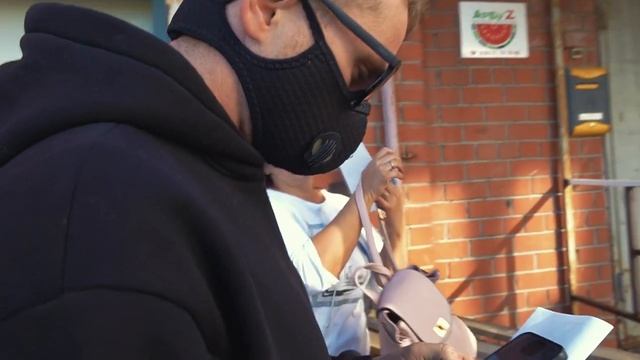 ВСКРЫЛИ ЗАБРОШЕННЫЙ ГАРАЖ И НАШЛИ МАШИНУ. ВЫКУПИЛИ ЗА КОПЕЙКИ