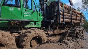 В гостях у клиента  (форвардер Амкодор + харвестер LGCE E6210FLC c агрегатом LogMax6000B