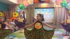 Танец «Две Алёнушки»