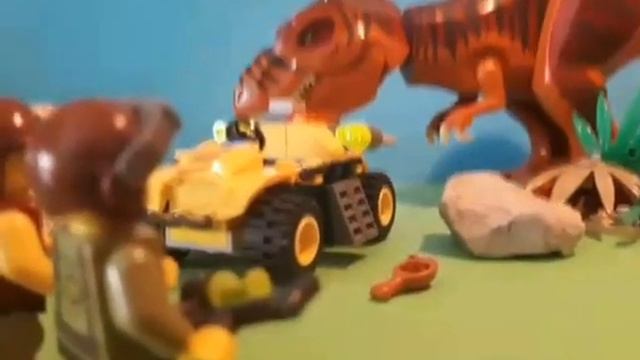 LEGO Dino #1 Triceratops kontra Tyranozaur