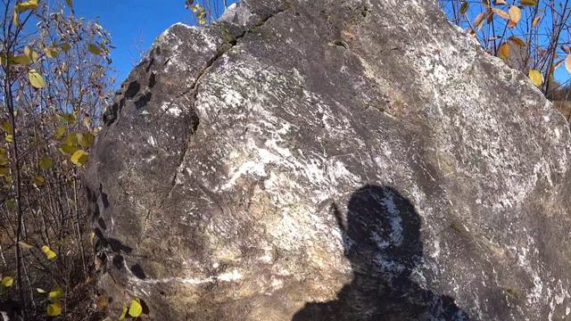 Камень у дороги смотреть онлайн