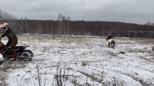 Зимний выезд на мотоцикле, отличный отдых...