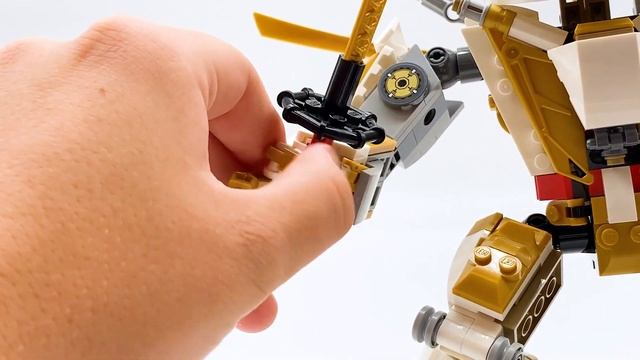 LEGO Ninjago 2013 Golden Mech vs. 2020 Legacy Golden Mech - Which is Better? (Legacy vs. Original) смотреть онлайн