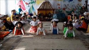 ""Карапузы" танец малышей