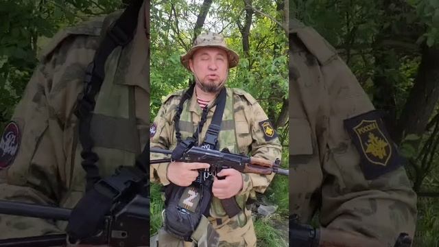 Запорожский фронт Работино. Воложанин Александр позывной Якудза. Работаем бьем из ПТРК 71 полка по п