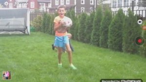 клоуны плюх  и швах