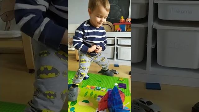 Manyetik bloklar ile roket yapıyoruz 🚀 смотреть онлайн