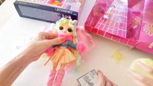 кукла LoL omg BUBBLEGUM DJ меняет ЦВЕТ