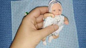 МИНИ РЕБОРН ООАК РЕАЛИСТИЧНАЯ КУКОЛКА ИЗ ПОЛИМЕРНОЙ ГЛИНЫ.