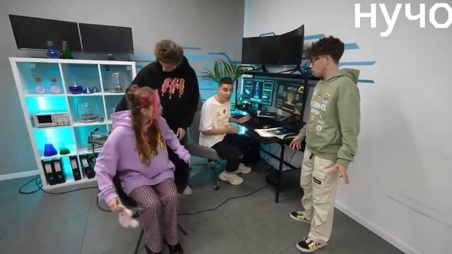 Муд Влад А4 Демотиватор  ( Риви прожил 100 лет за 24 часа ) смотреть онлайн