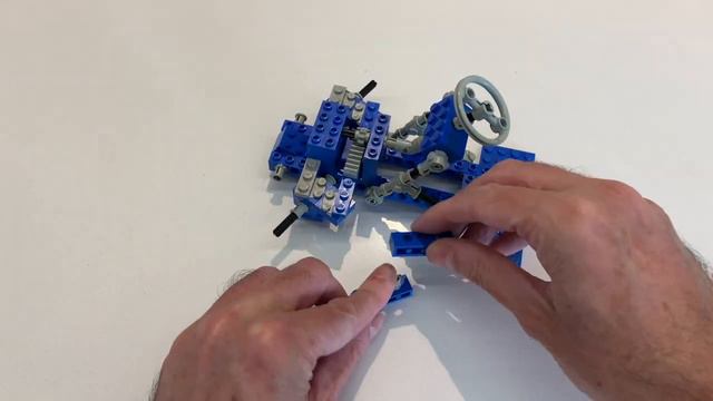 Lego Technic Go-Kart 854 from 1978 - Unboxing and Speed Build смотреть онлайн