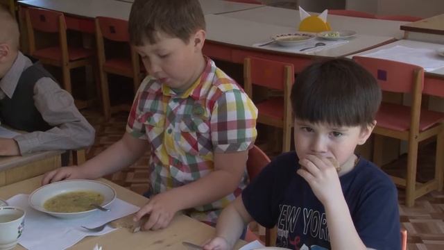 Один день в саду Брест. смотреть онлайн