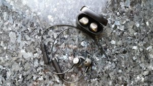 Беспроводные наушники Jabra Elite 75T и Honor Sport AM61. Плюсы и минусы реальной эксплуатации.