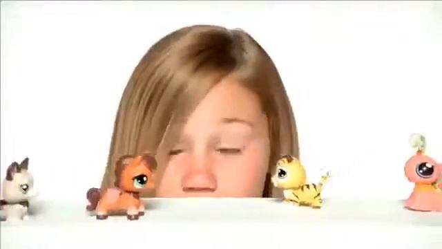 Hasbro Игровой набор с ходячим зверьком Littlest Pet Shop смотреть онлайн