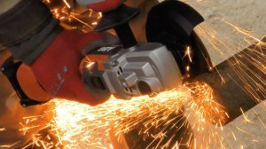 Аккумуляторный спринтер AEG BEWS 18-125BL. На что он способен?