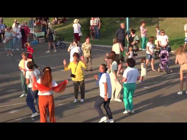 «Летние вечера 50+»  в Арсеньеве