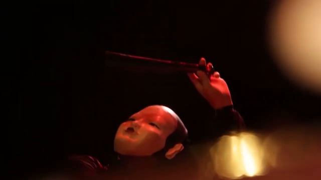 Seminario de máscara de mujer смотреть онлайн