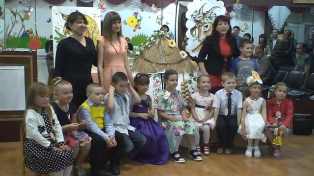 2017.05.21 Детский утренник. Бейби группа 2ОП (для фото) смотреть онлайн