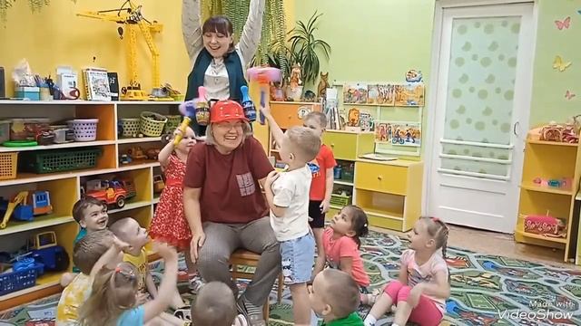 "Я -воспитатель! А это значит... " http://clck.ru/35gDsa смотреть онлайн