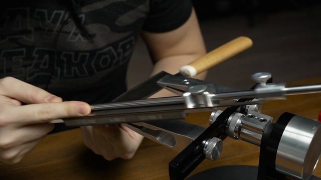 Восстановили кухонный нож на производстве TSPROF. Заточили на новом устройстве Профиль К03 Lite